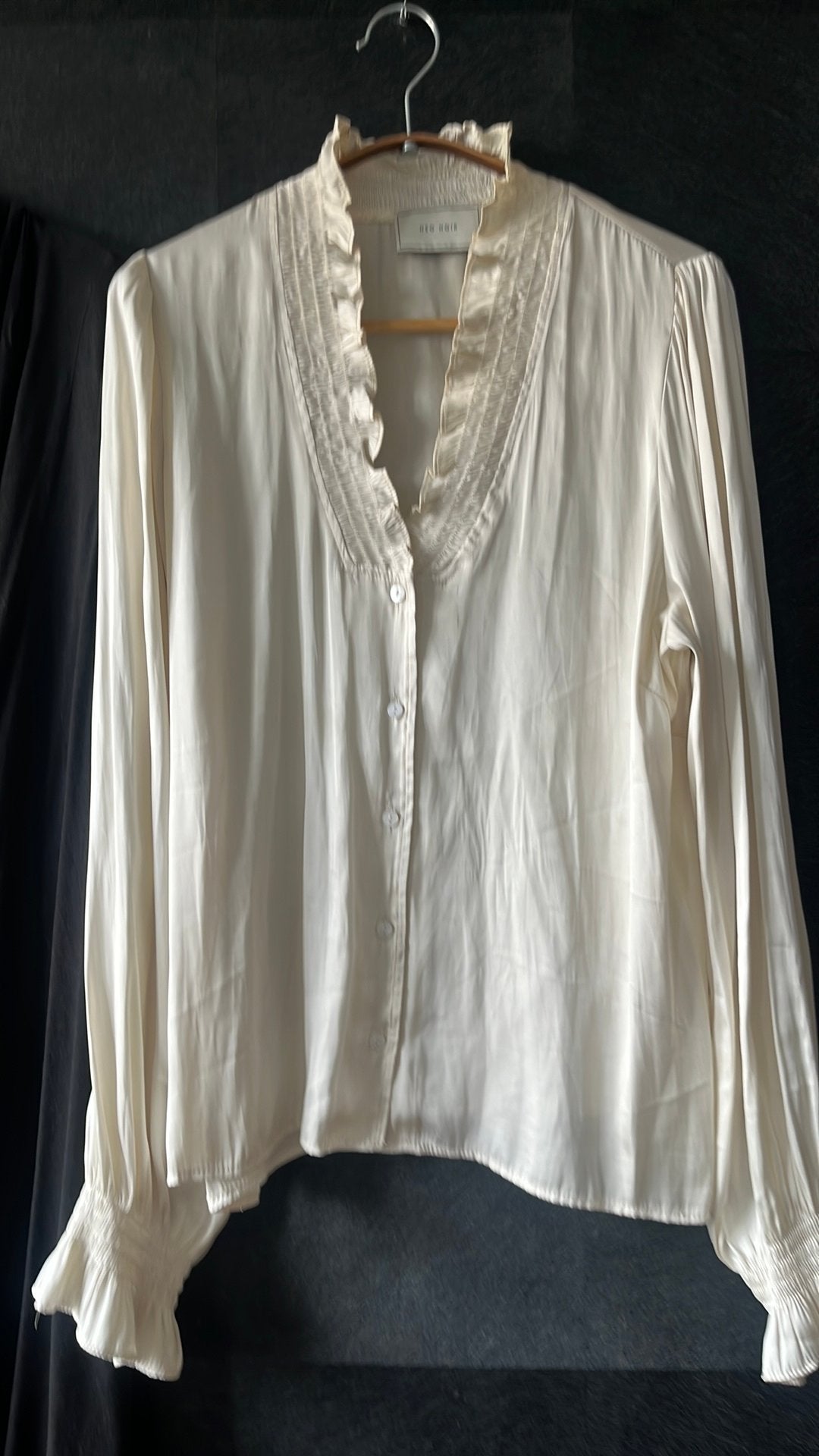 Neo Noir top, Kleding | Dames, Blouses en Tunieken, Ophalen of Verzenden, Zo goed als nieuw, Maat 38/40 (M), Beige