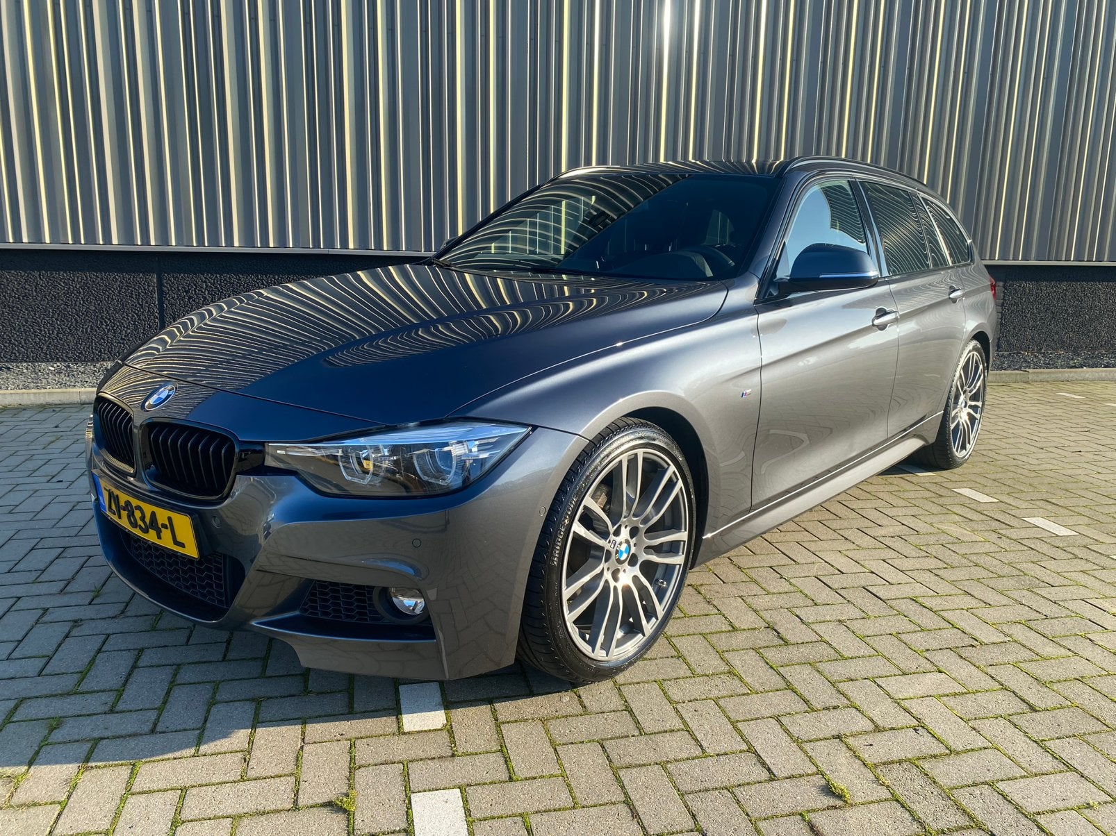 BMW 3-serie M-Sport/Pano/Leder/Apple carplay/Digitaal dash, Auto's, BMW, Automaat, 1465 kg, 3 cilinders, 3-Serie