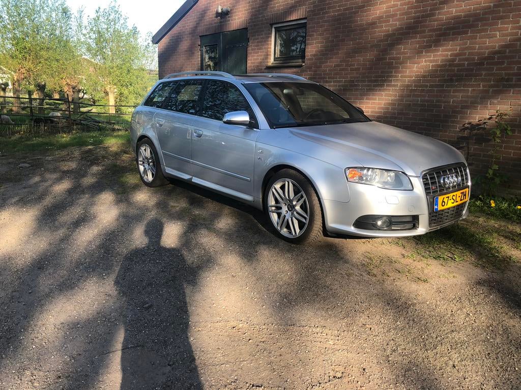 Audi S4 V8 4.2 Avant Quattro automaat van  2006 (zie text), Auto's, Audi, Automaat, 1730 kg, Vierwielaandrijving, S4