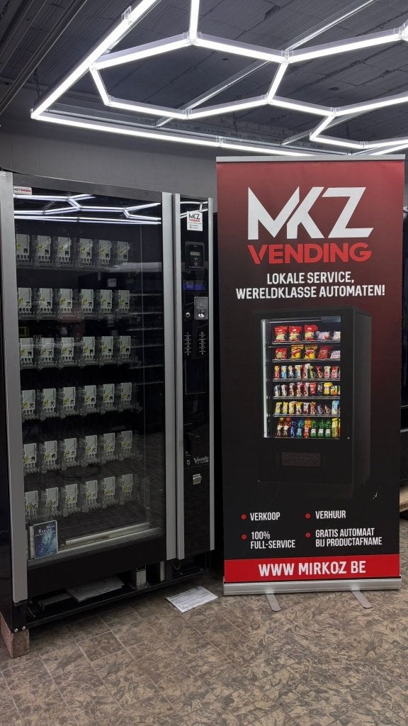 Vendo drankautomaat met liftsysteem refurbished + garantie, Ophalen of Verzenden, Zo goed als nieuw