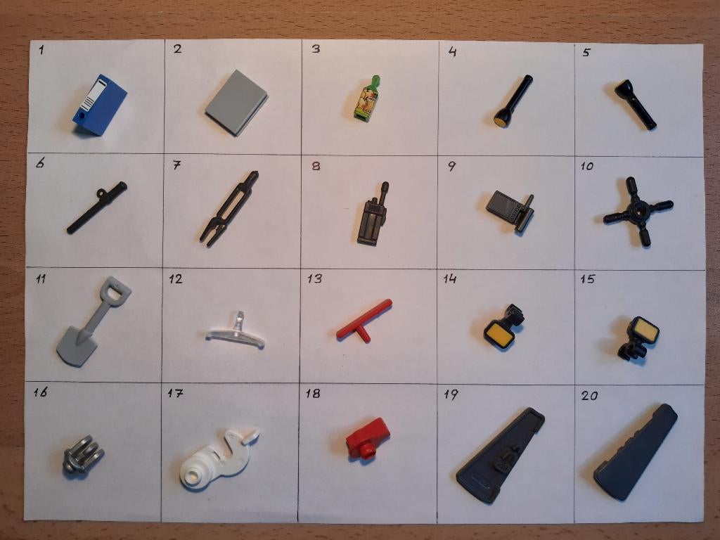 G Playmobil losse onderdelen boek schep lamp wapenstok., Ophalen of Verzenden, Gebruikt, Los playmobil