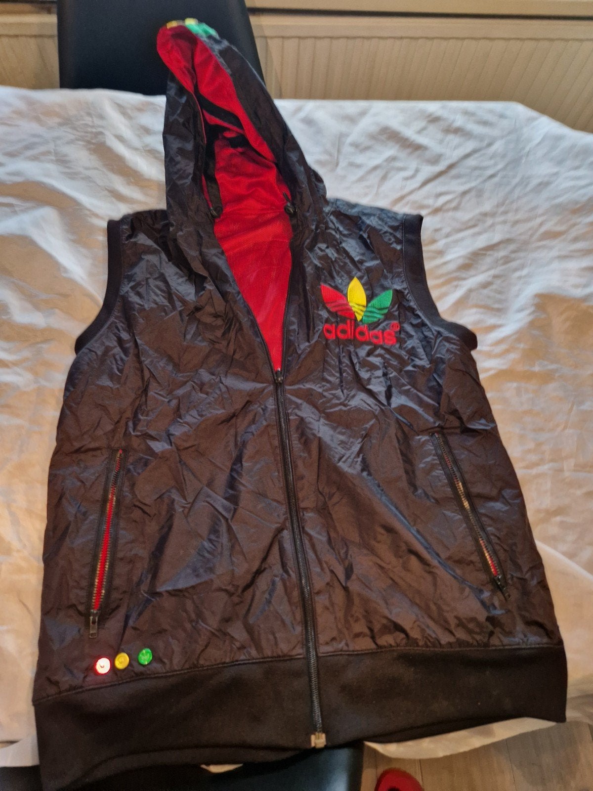 Adidas Chile 62 Rasta vest. Adidas Rasta Omkeerbaar Vest - Z, Ophalen of Verzenden, Adidas, Gedragen, Meerkleurig