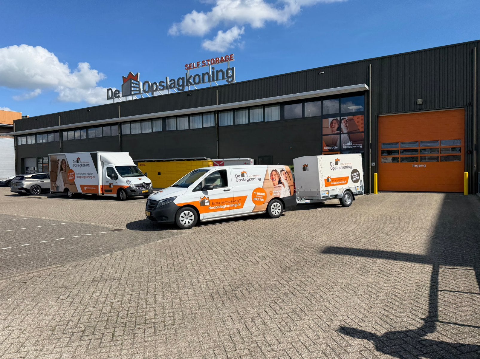 Self Storage direct aan de A4.  Selfstorage & Opslagruimte, Opslag