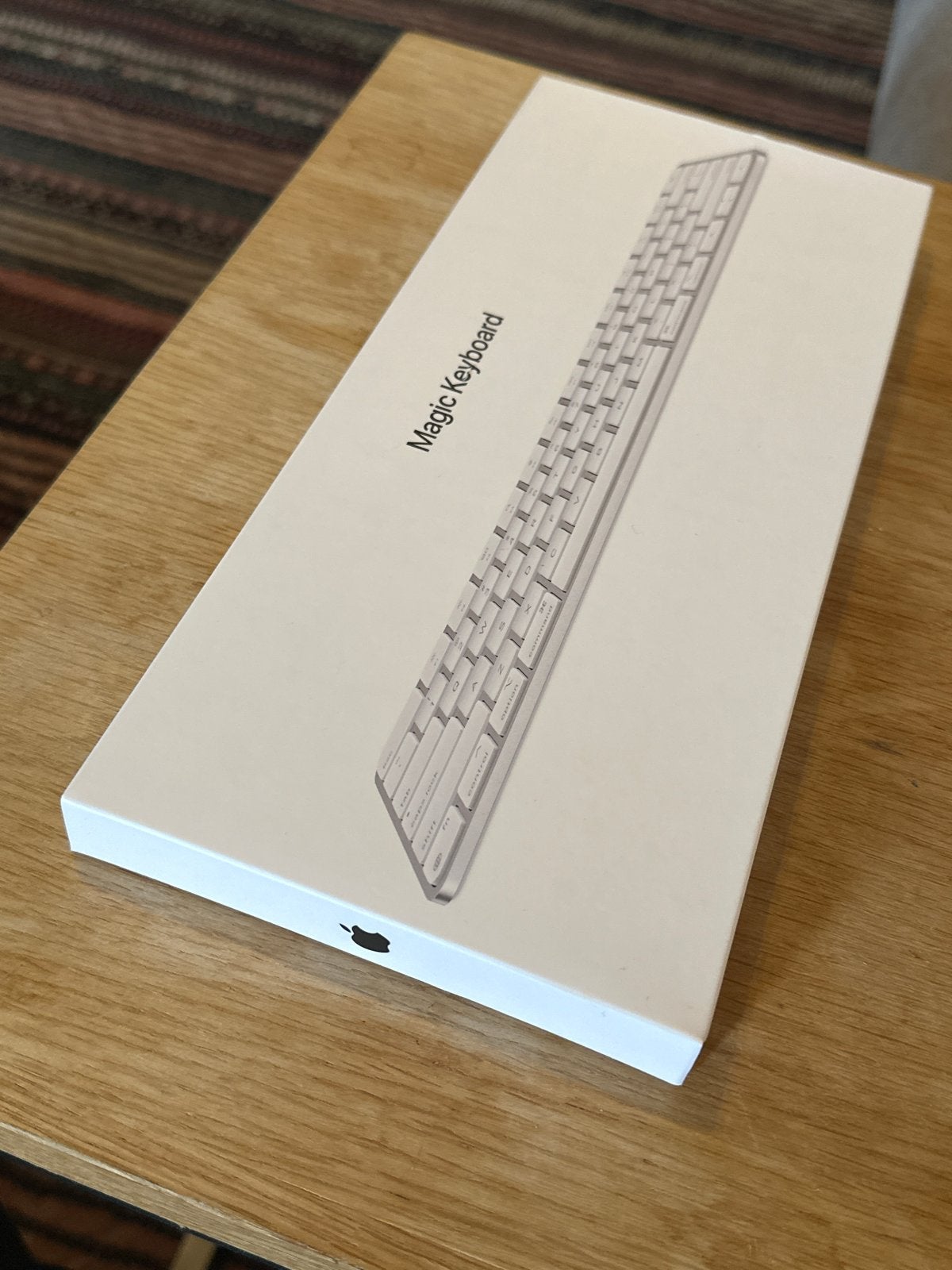 Apple Magic Keyboard - nieuw in box - A2450, Nieuw, Ophalen of Verzenden, Draadloos, Qwerty