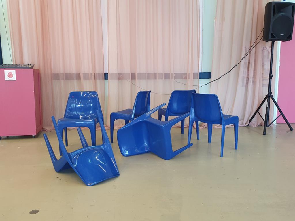 Set van 6 Blauwe Space Age stoelen van Schröder & Henzelmann, Ophalen, Gebruikt, Blauw, Kunststof