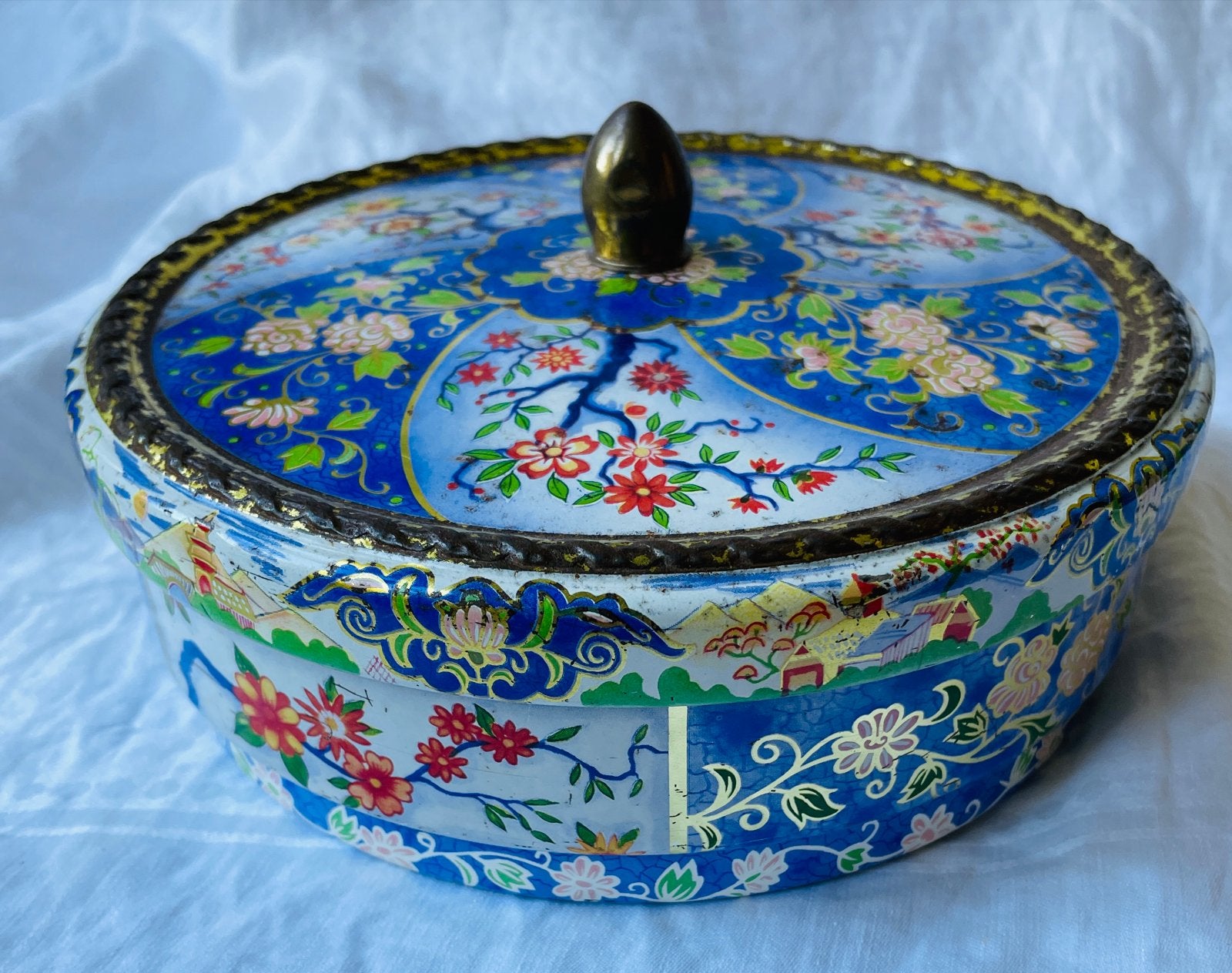 Vintage Albert Heijn blik met bloemendecoratie, Ophalen of Verzenden
