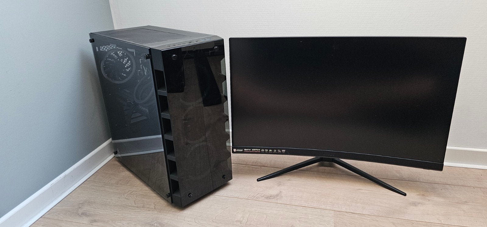 gaming pc build met MSI monitor, Computers en Software, Ophalen, Intel, MSI, Corsair, Gigabyte, 1,5 tb, Zo goed als nieuw