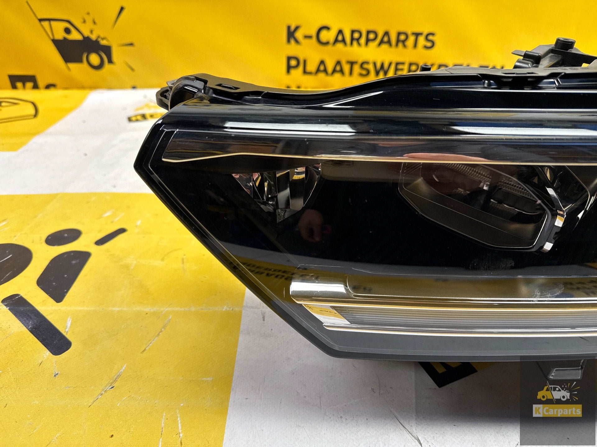 VW T -ROC Facelift Koplamp Links IQ light Full Led 2GA941035, Gebruikt, Volkswagen, Volkswagen AG, Berliner Ring 2
38440  Wolfsburg, DE