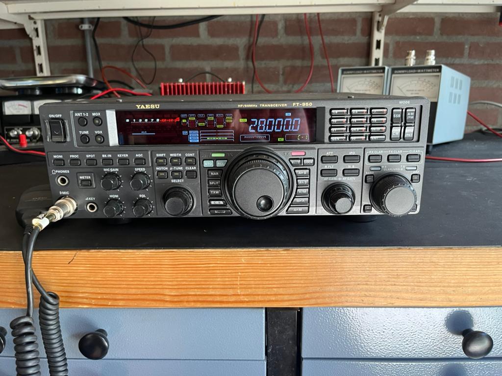 Yaesu ft 950 sat, Ophalen of Verzenden, Zo goed als nieuw