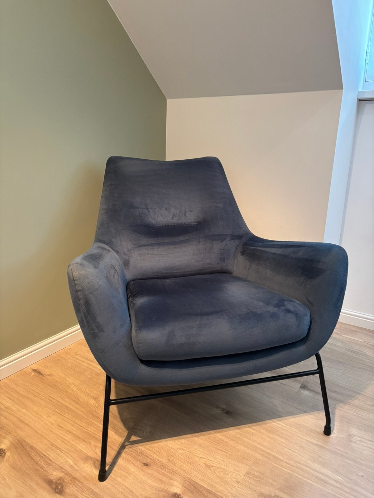 Design stoel (fauteuil), Ophalen, Eenpersoons, 75 tot 100 cm, Zo goed als nieuw
