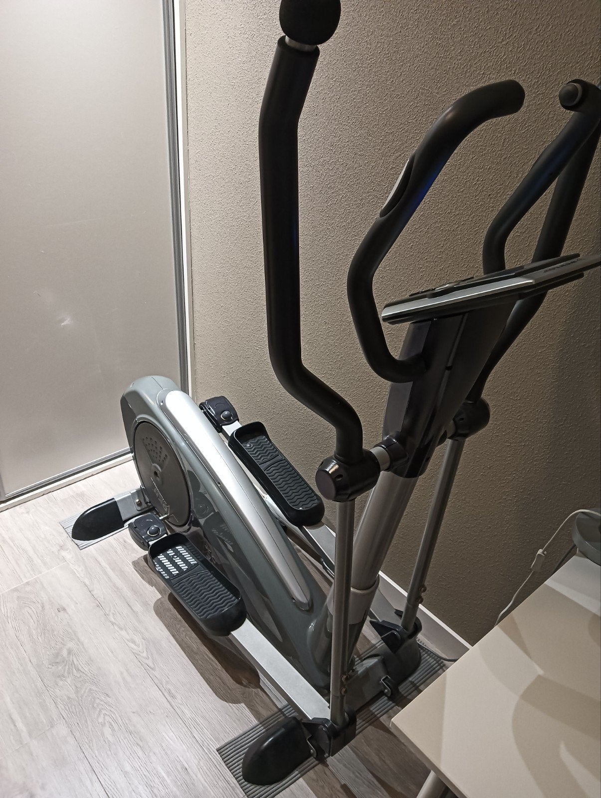 Crosstrainer Dunlop, type DKN XC-120W voor volledige workout, Ophalen, Gebruikt, Benen, Overige typen