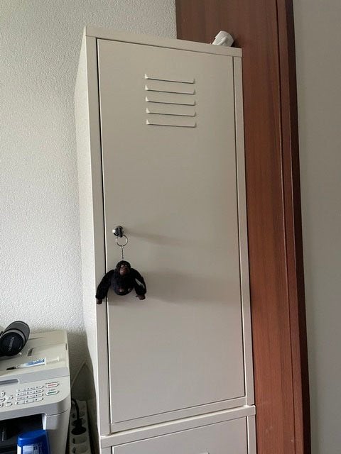 IKEA PS lockerkast wit beige metaal 37x40x87cm, Huis en Inrichting, Kasten | Lockerkasten, Ophalen, Zo goed als nieuw, Minimalistisch