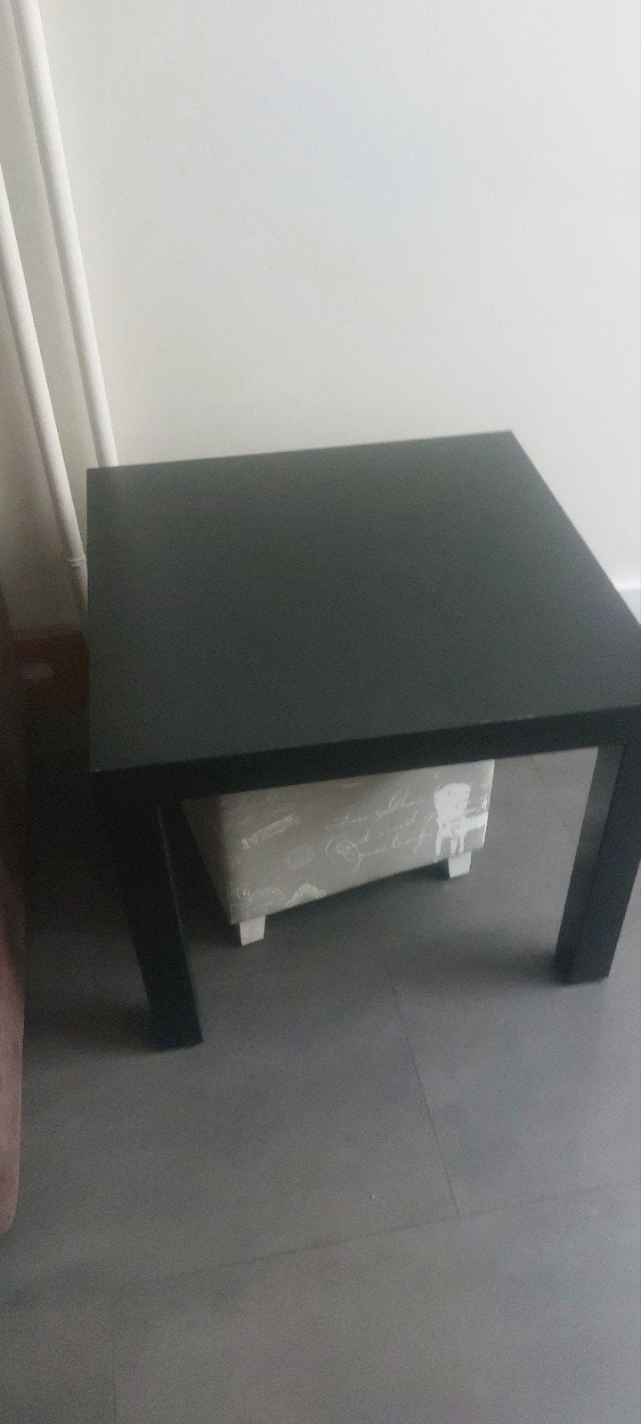 Bijzet tafeltje ikea Lack gratis, Huis en Inrichting, Tafels | Bijzettafels, Ophalen, Vierkant, Minder dan 55 cm, 45 tot 60 cm