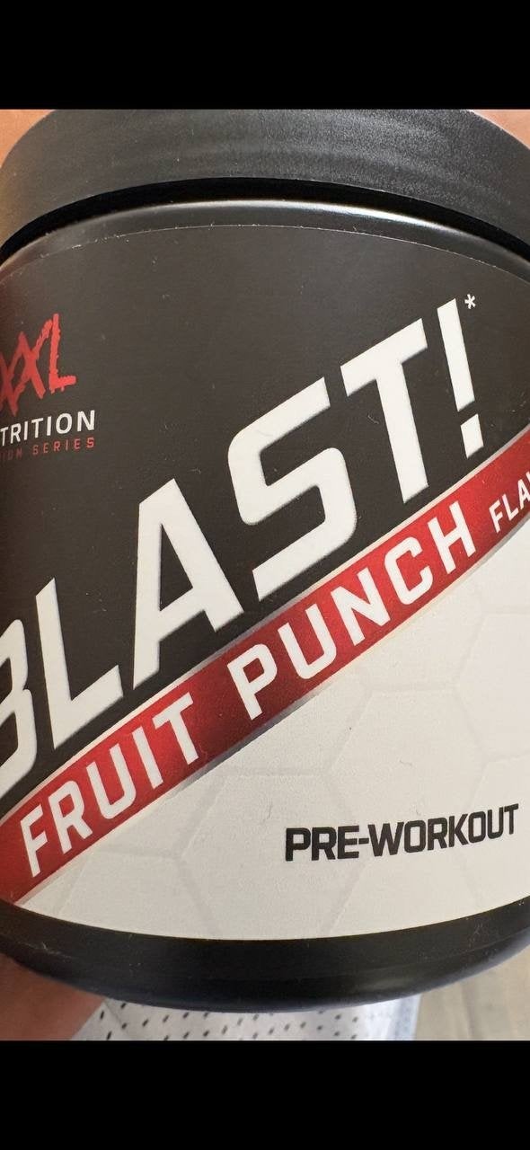 XXL Nutrition Blast! Pre-Workout Fruit Punch, Sport en Fitness, Ophalen of Verzenden, Zo goed als nieuw, Poeder of Drank