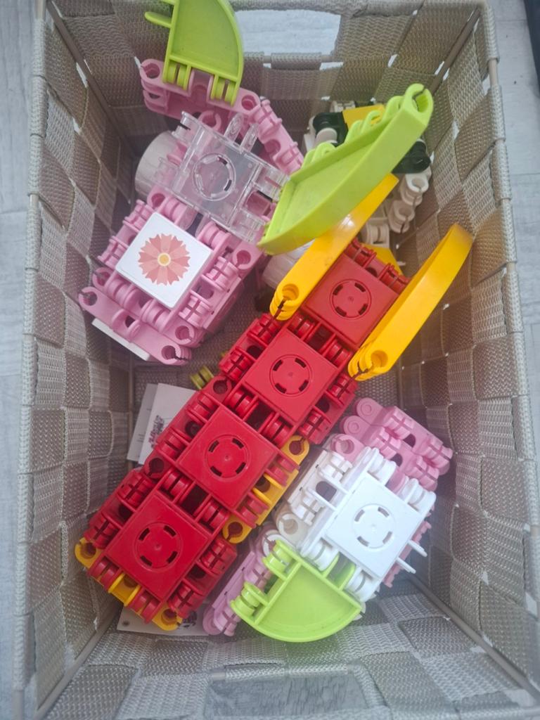Clicks 2 setjes, Ophalen of Verzenden, Zo goed als nieuw