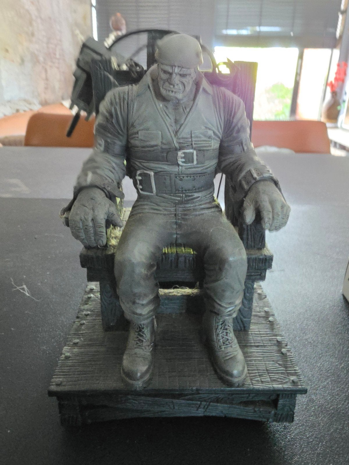 Sin City Death Row Marv Deluxe Box Set Figuur, Ophalen