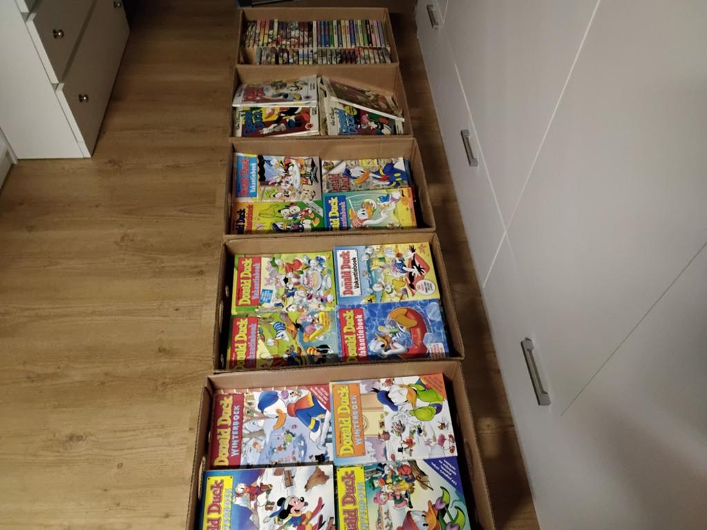 Mooie partij verzameling diverse Donald ducks pockets enzv, Boeken, Meerdere comics, Ophalen, Zo goed als nieuw, Europa