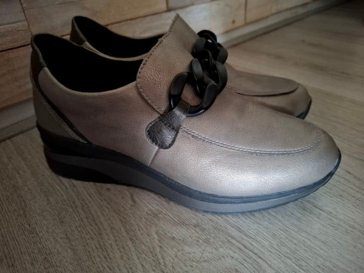 Remonte  instappers maat 38, Kleding | Dames, Schoenen, Nieuw, Instappers, Beige, Ophalen of Verzenden