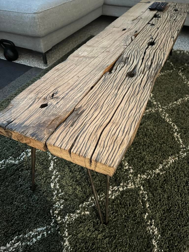 Bankje van oude wagonplanken hout met metalen poten, Ophalen of Verzenden, Zo goed als nieuw, Hout