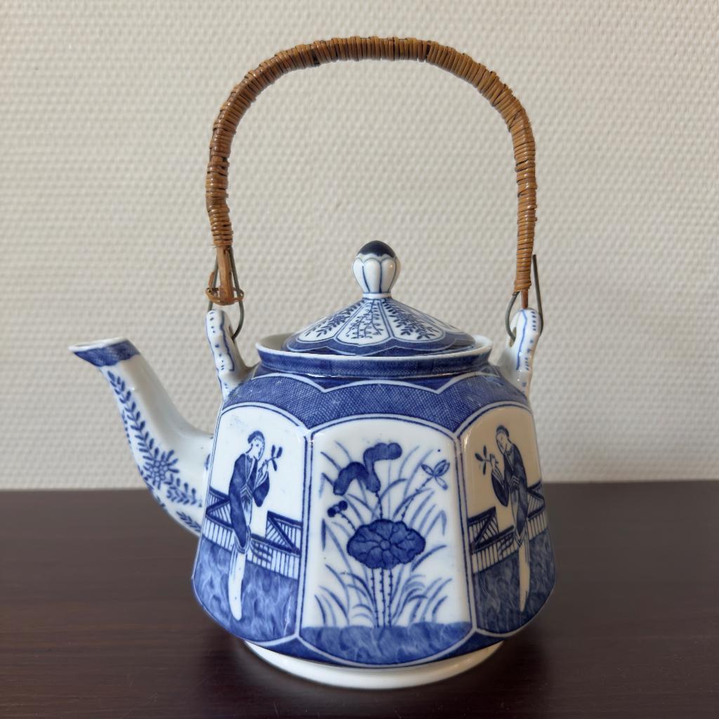 Vintage Japanse Porseleinen Chocoladekan, Theepot, Blauw Wit, Ophalen of Verzenden