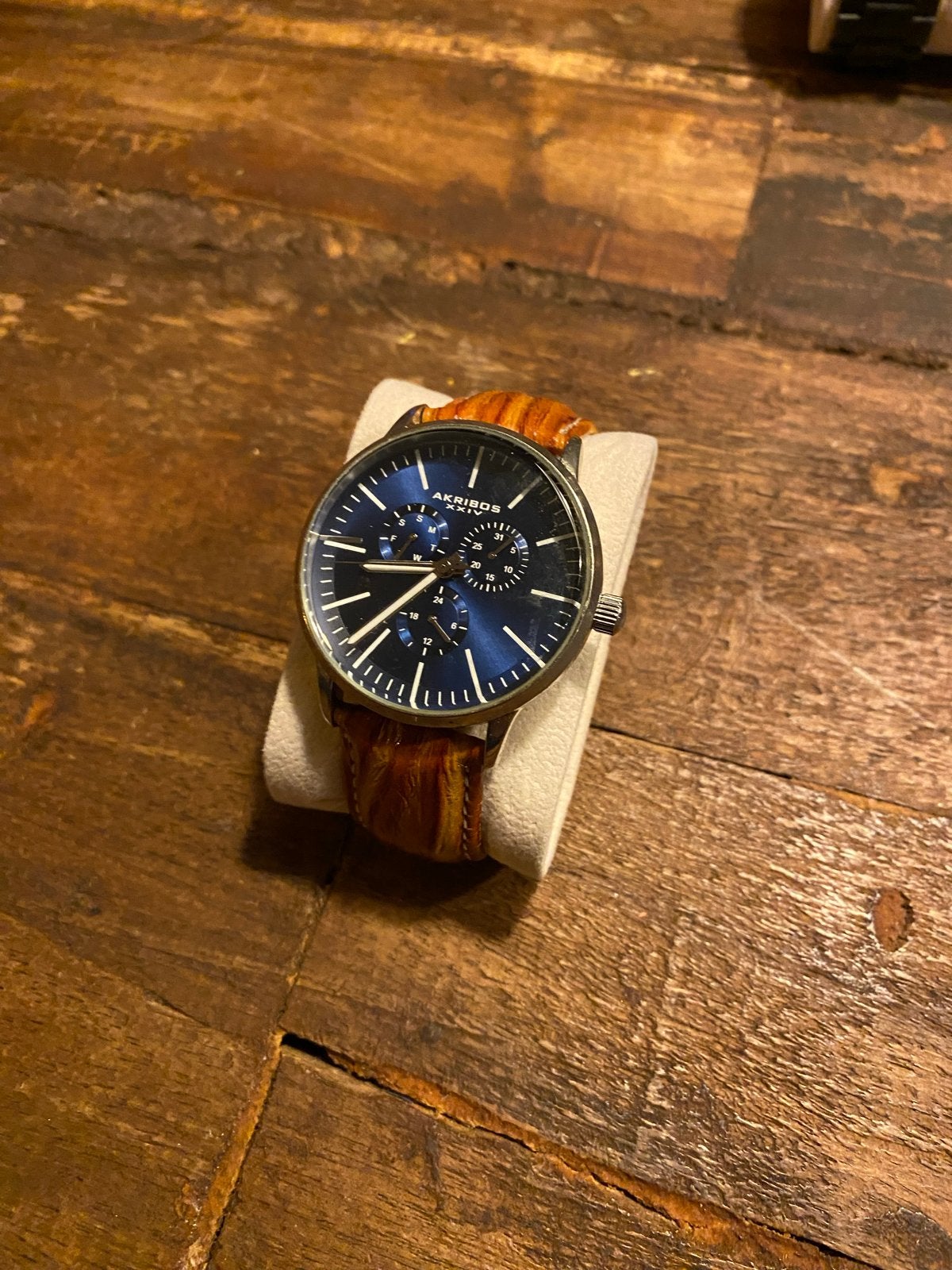 Akribos XXIV horloge - Niet werkend (batterij), Ophalen of Verzenden, Gebruikt, Staal
