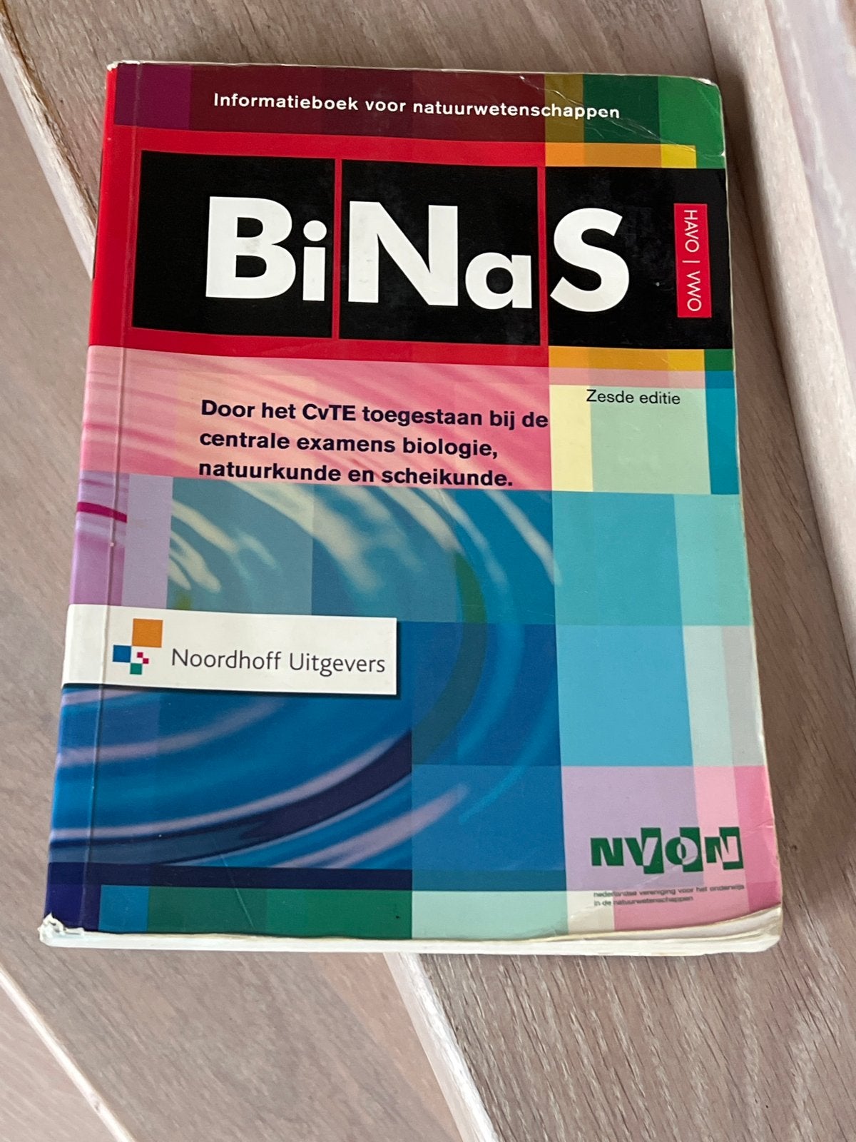 BiNaS HAVO/VWO Zesde editie - Informatieboek natuurwetenscha, Ophalen of Verzenden, Gelezen, HAVO, Biologie