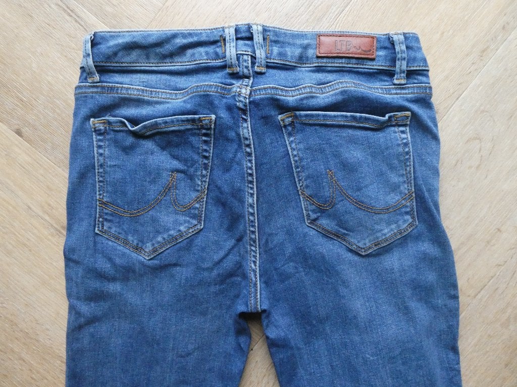 Mooie LTB Daisy Mid Rise Skinny spijkerbroek maat 27-32, Blauw, Ophalen of Verzenden, Zo goed als nieuw, LTB