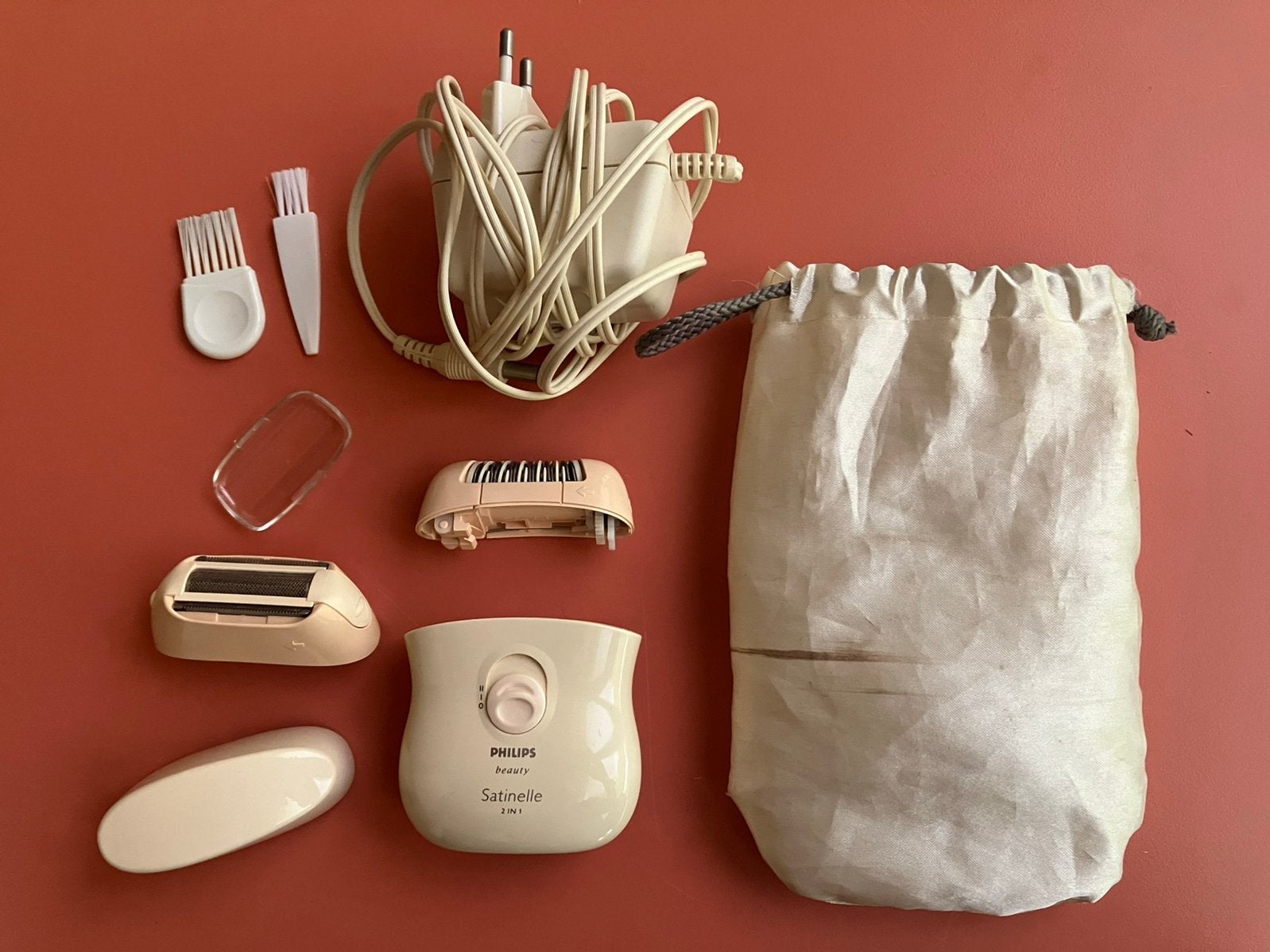 Philips Satinelle 2 in 1, Ophalen of Verzenden, Gebruikt, Scheren en Epileren