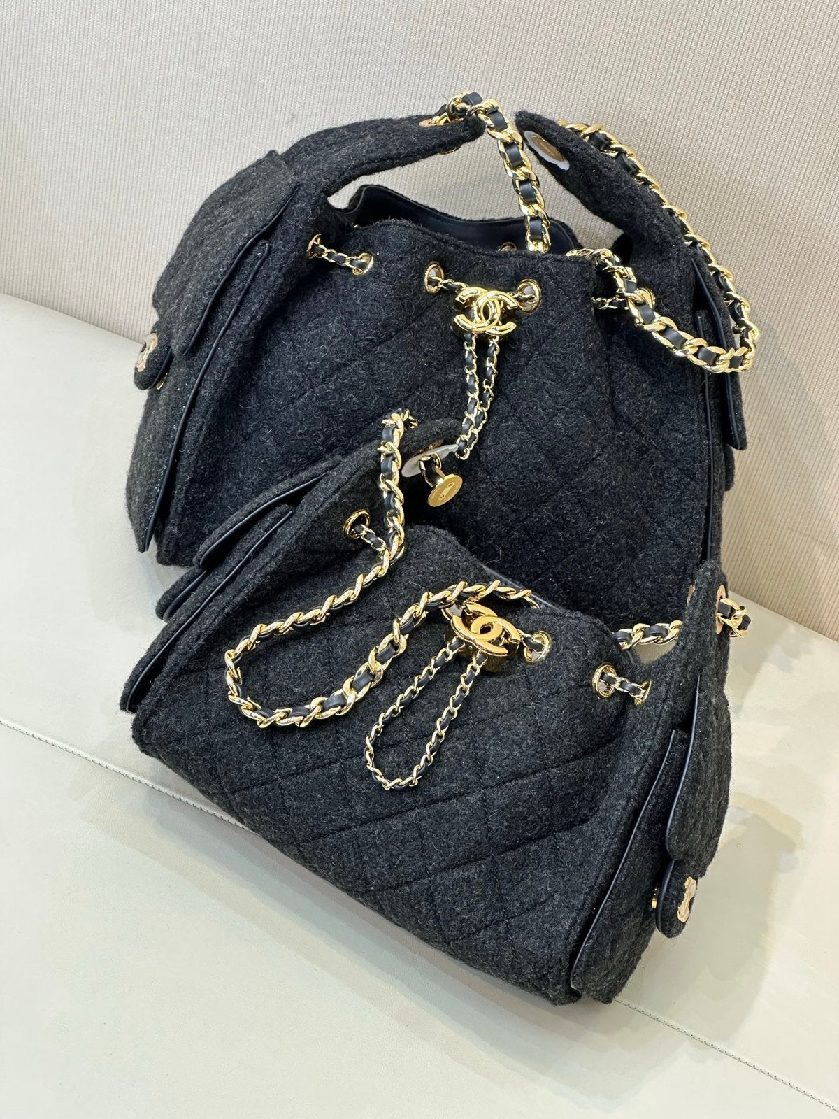 Chanel hobo vrouwen tas bag, Ophalen of Verzenden, Zo goed als nieuw, Overige merken