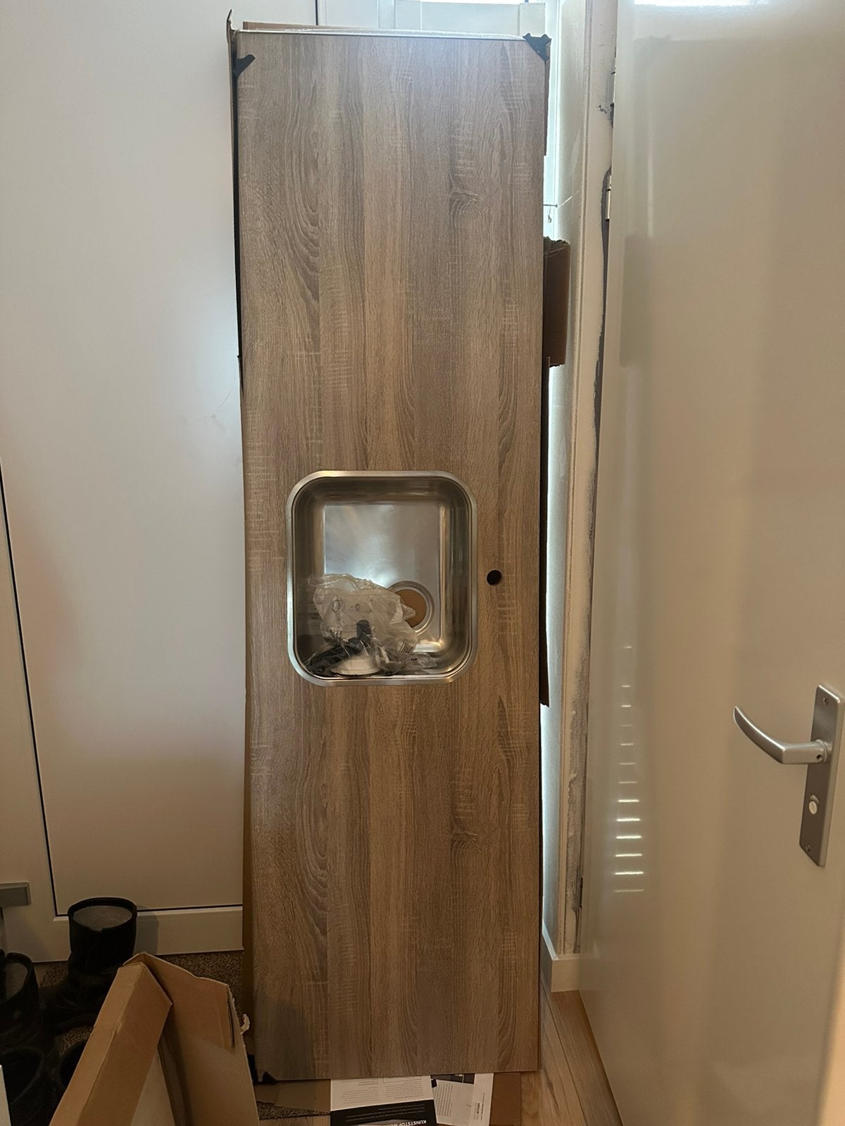Aanrechtblad met spoelbak en kraangat., Huis en Inrichting, Keuken | Complete keukens, Bruin, Overige typen, Nieuw, Ophalen of Verzenden