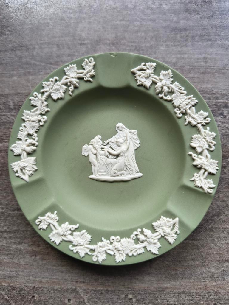 Wedgwood Jasperware Groene Asbak met Klassieke Scène, Ophalen of Verzenden