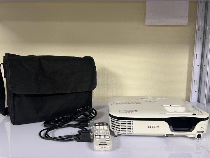 Beamer Epson - lage lampuren, Gebruikt, HD (720), Epson, Ophalen of Verzenden