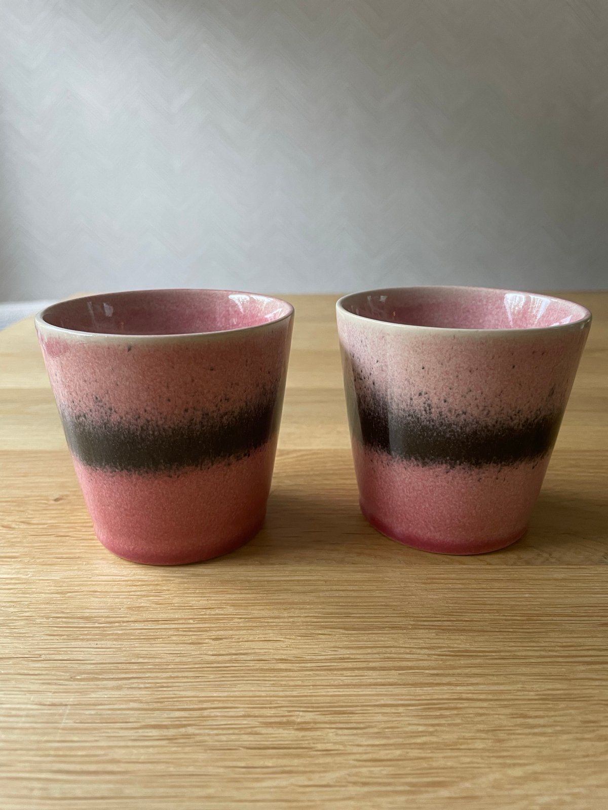 2 HK Living look mokjes - Roze tint, Huis en Inrichting, Overige merken, Verzenden, Keramiek, Mok