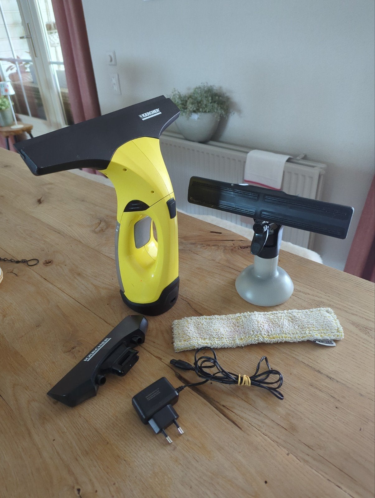 Kärcher WV 2 Plus N Raamwisser, Ophalen, Raamwisser of Trekker