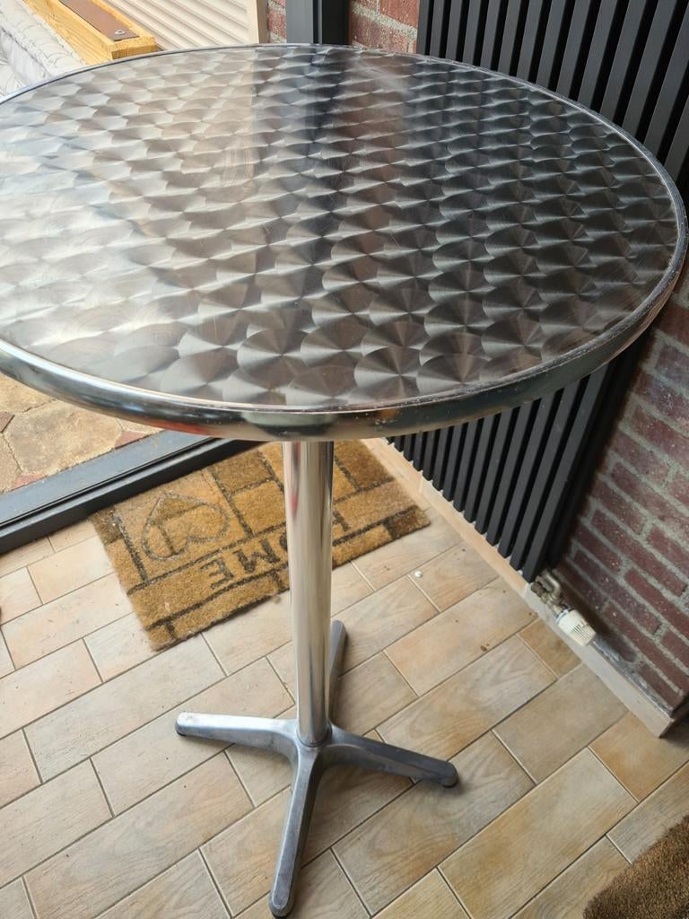 Staan tafel, Ophalen