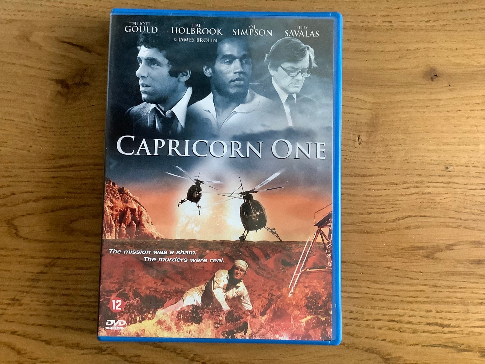 1) CAPRICORN ONE, Elliot Gould, Telly Savalas, James Brolin., 1960 tot 1980, Vanaf 16 jaar, Ophalen of Verzenden, Zo goed als nieuw