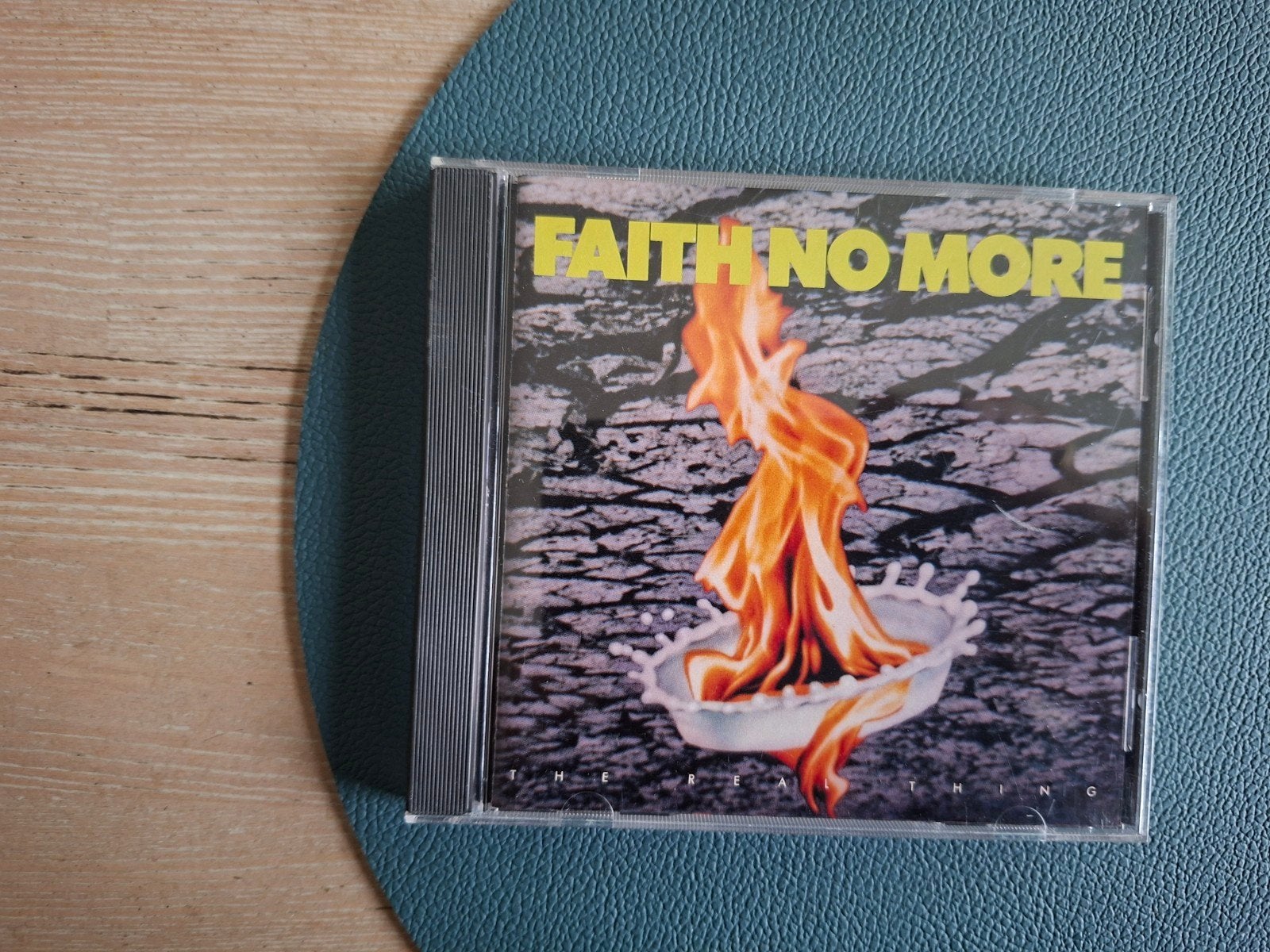 faith no more the real thing album, Ophalen of Verzenden, Zo goed als nieuw