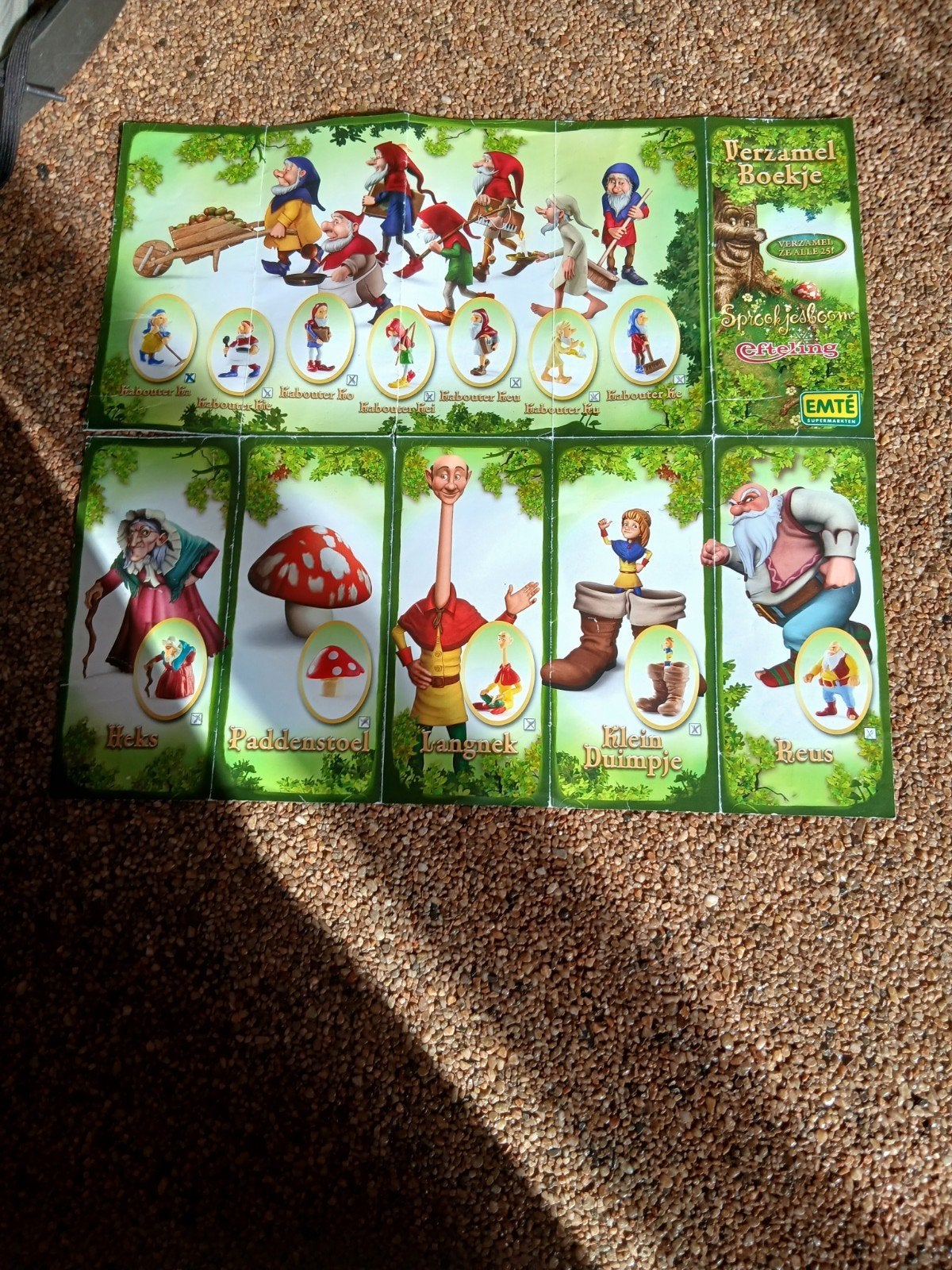verzamelboekje efteling sprookjesboom emte, Ophalen of Verzenden, Beeldje of Poppetje