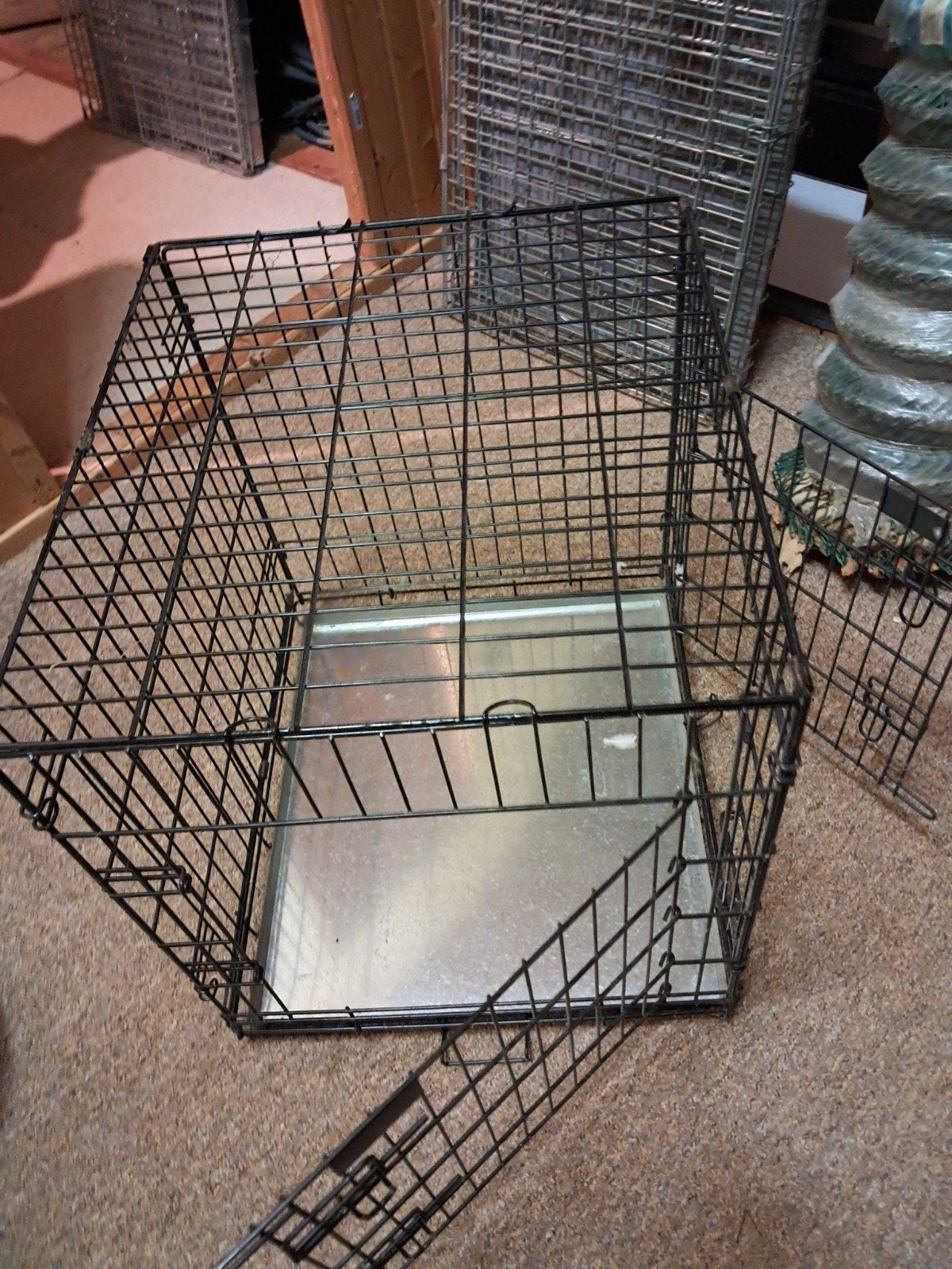 zwarte honden bench te koop, Ophalen, Zo goed als nieuw