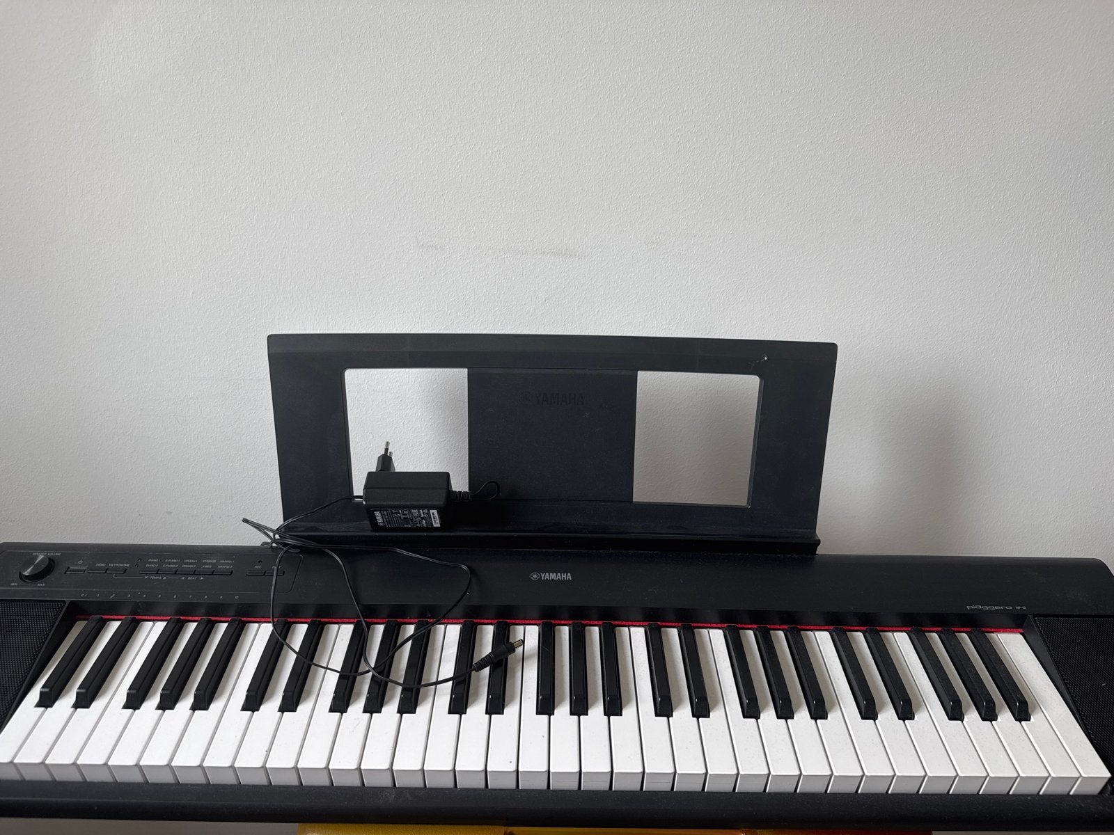 Yamaha Piaggero NP-12B Digitaal Piano Keyboard, Ophalen, 61 toetsen, Yamaha, Zo goed als nieuw