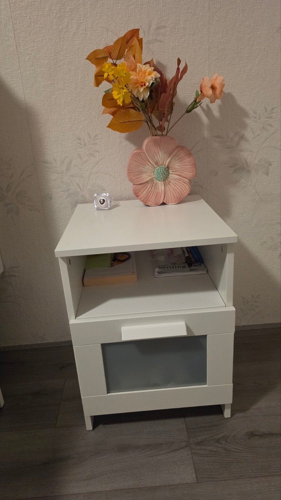 IKEA BRIMNES nachtkastje wit (Bedside Table), Ophalen, Zo goed als nieuw, Hout, Minder dan 55 cm
