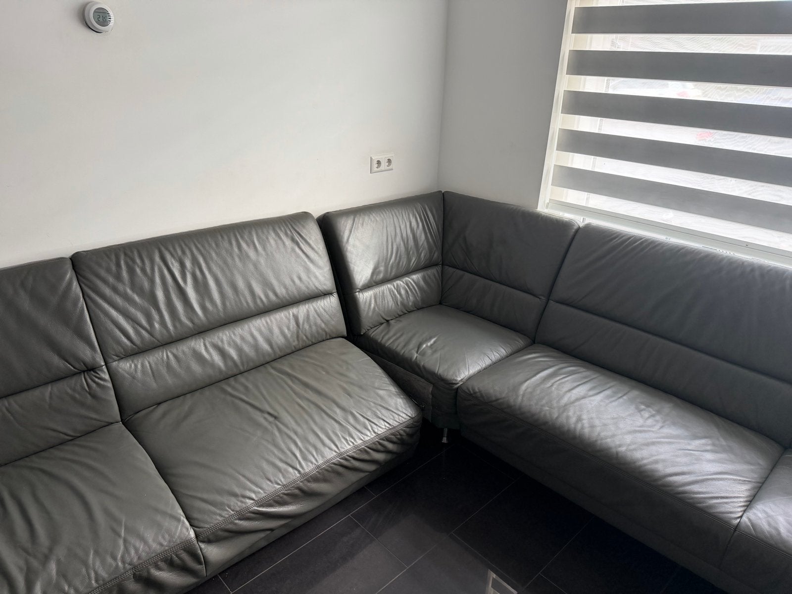 Leren Hoekbank - Comfortabel en Stijlvol, Huis en Inrichting, Gebruikt, 100 tot 125 cm, Hoekbank, 300 cm of meer