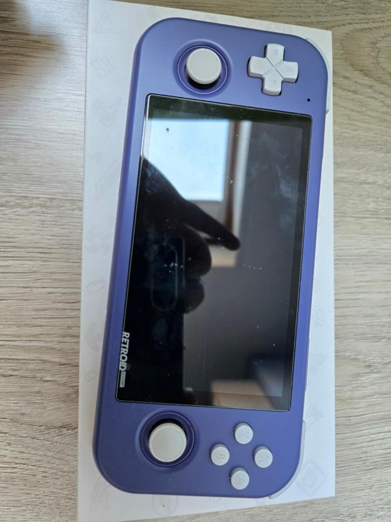 Retroid Pocket 3, Ophalen of Verzenden, Zo goed als nieuw