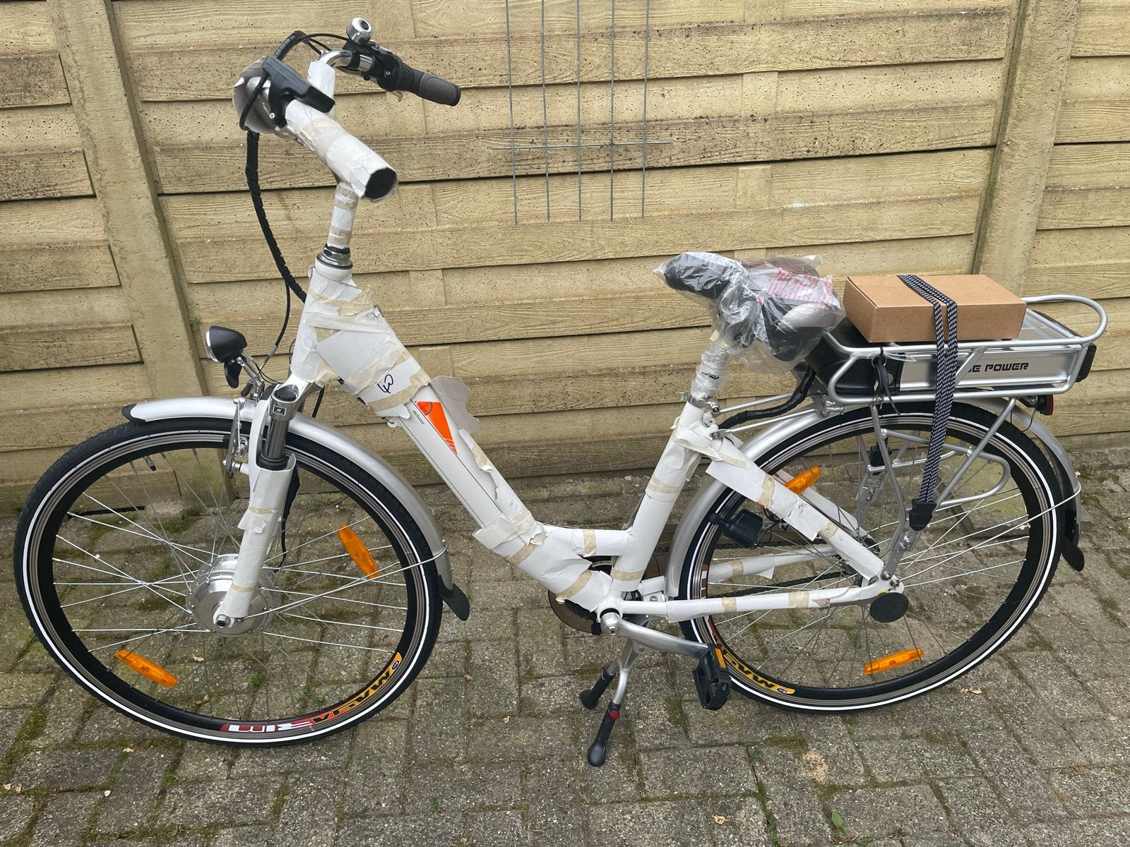 NIEUWE Unisex E-bike, framemaat 47, Nexus 3 versnellingen, Nieuw, Minder dan 47 cm, 50 km per accu of meer, Ophalen