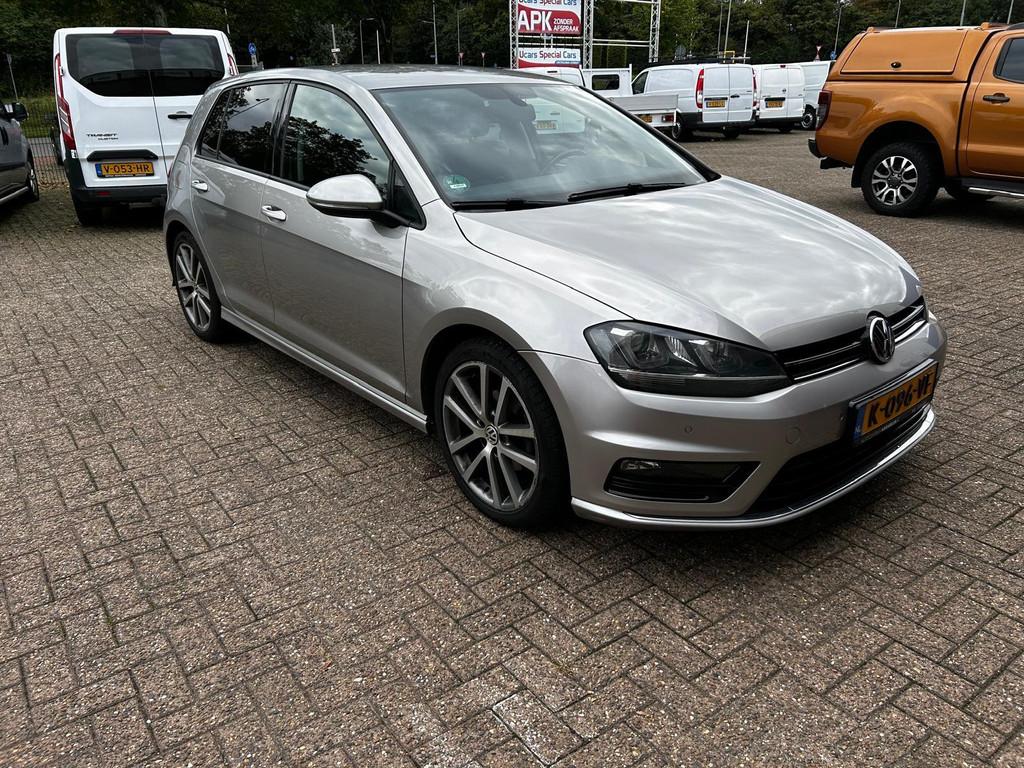 Volkswagen Golf 1.6 TDI Highline Automaat - Airco/ Cruise/ N, Euro 5, Stof, Gebruikt, 4 cilinders