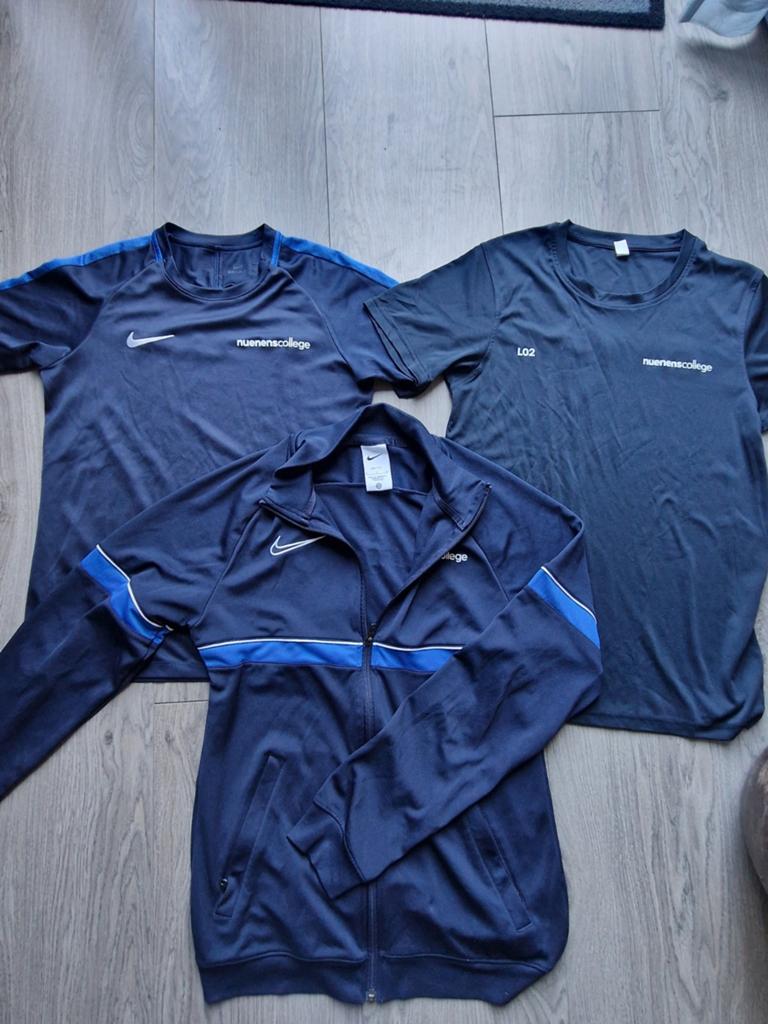 Nuenens college sportkleding maat s, Ophalen of Verzenden, Zo goed als nieuw