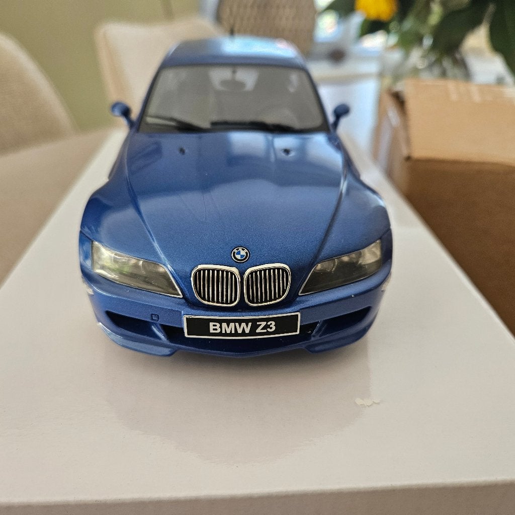 Foto 4 van OTTOMOBILE: BMW Z3 M 3,2 COUPE  OT318