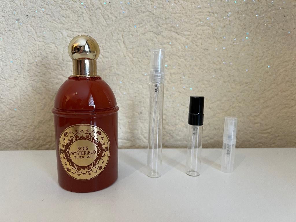 Bois Mysterieux decant sample split parfum, Verzenden