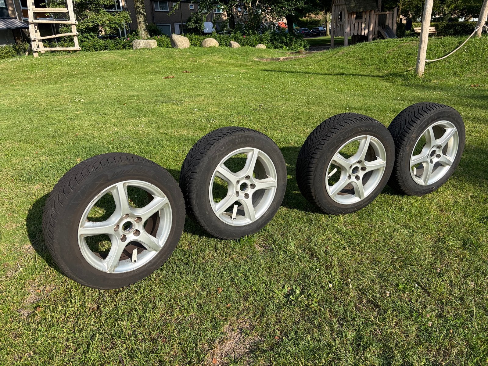 ZGAN winterbanden met velg - 205/55 R16 7mm profiel, Auto-onderdelen, Banden en Velgen, Ophalen, Gebruikt, 16 inch, Banden en Velgen