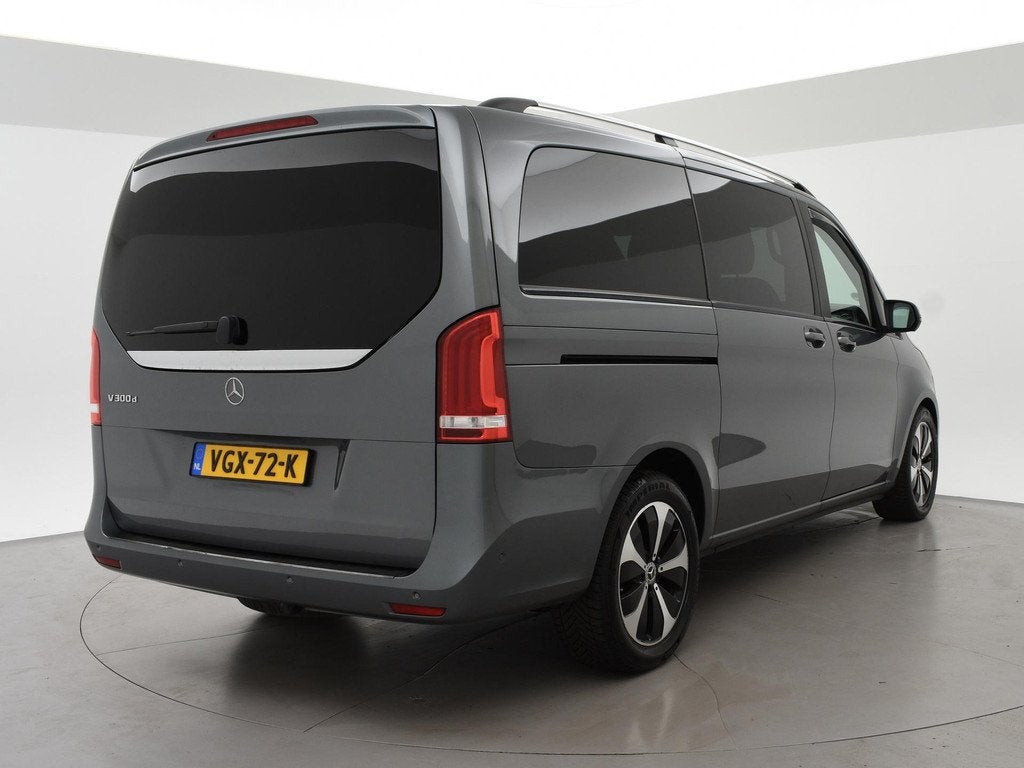 Mercedes-Benz V-klasse 300D 239 PK D.C. + 2 ELEKTR. SCHUIFDE, Auto's, Automaat, Achterwielaandrijving, Gebruikt, Euro 6
